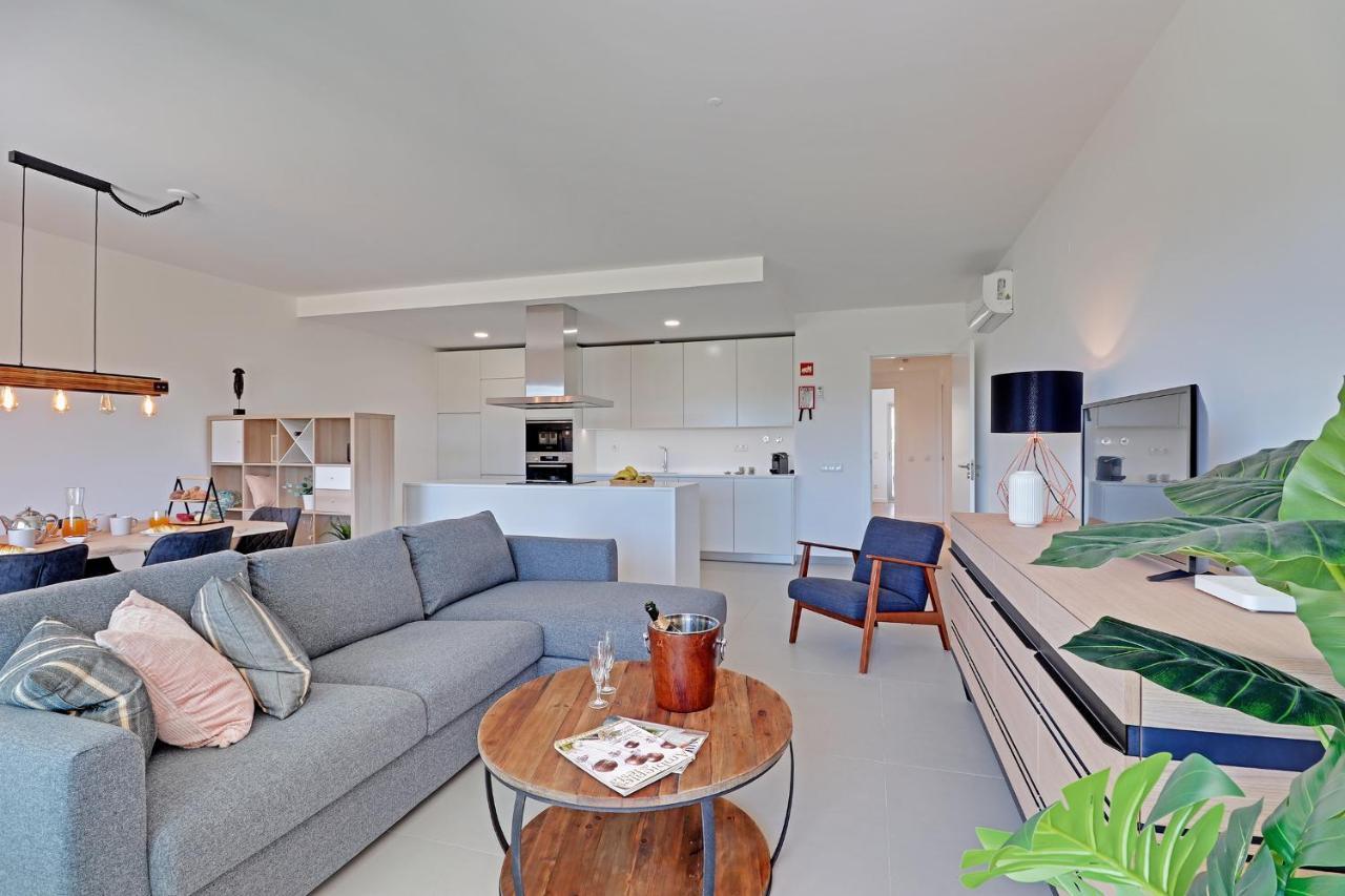 Apartamento Vista Jardim By Portucasa อัลบูเฟรา ภายนอก รูปภาพ
